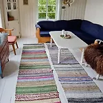 Gammalt Fiskarhus Av Mjosundet I Aure