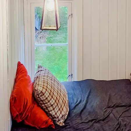 Gammalt Fiskarhus Av Mjosundet I Aure * Valen